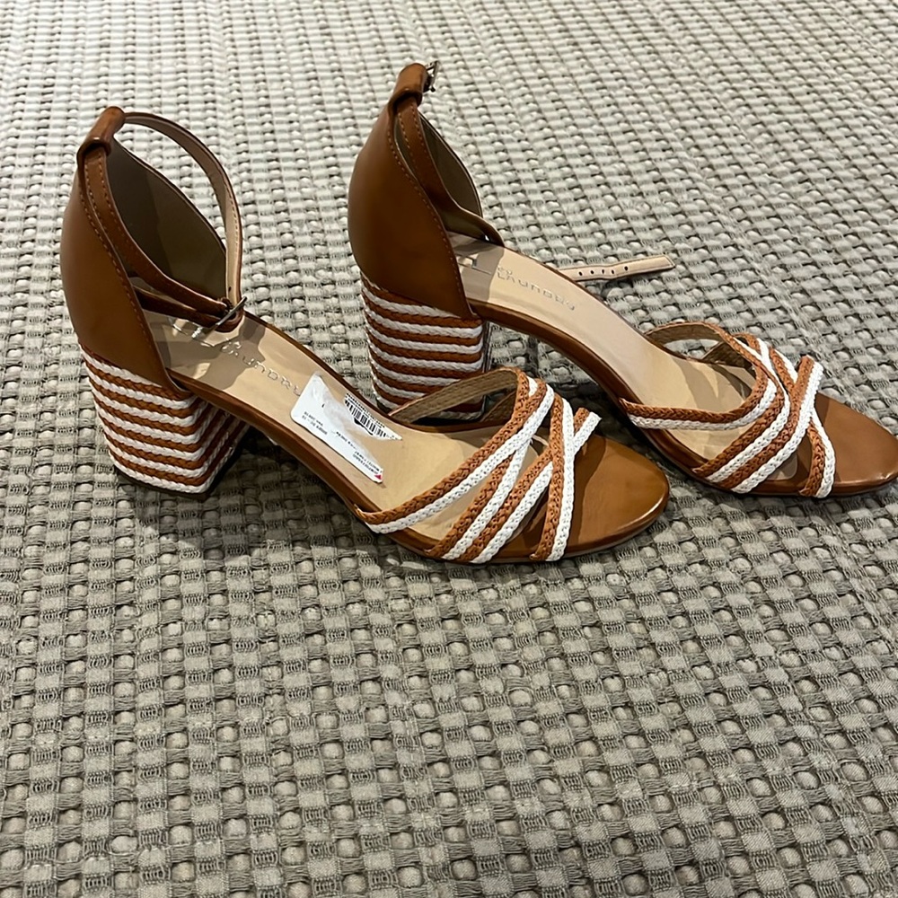 Laundry summer shoes. Never worn.